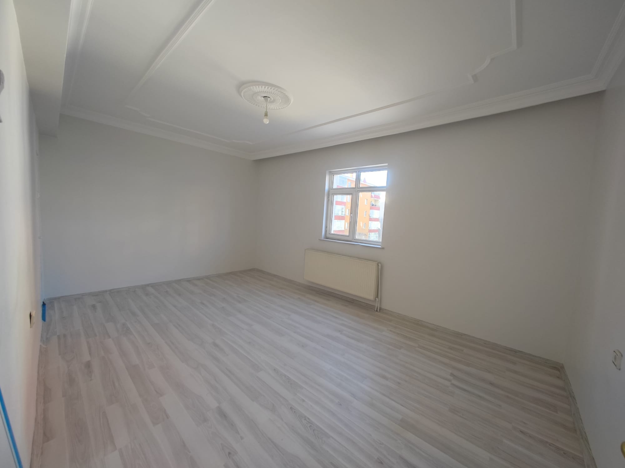 ŞÜKRÜPAŞA'DA KİRALIK DAİRE
